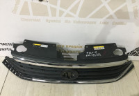 Решетка радиатора Volkswagen Polo 6 2020 oem 6N5853653