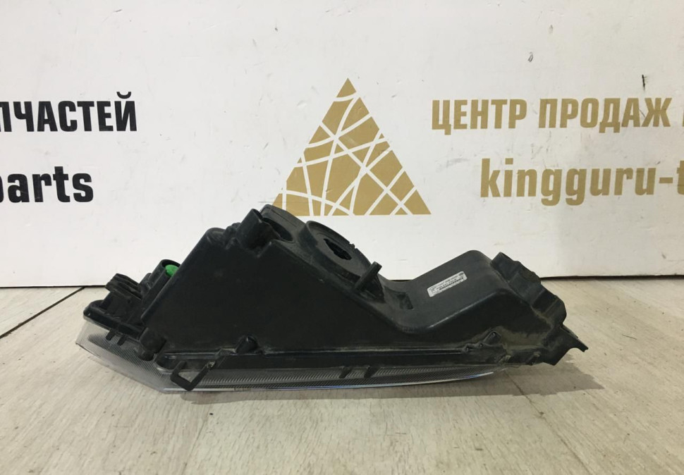 Противотуманная фара правая Volkswagen Tiguan 2 2017> oem 5NA941700B