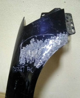 Kрыло переднее правое Volkswagen Passat B6 (Скл-1)