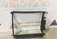 Дефлектор радиатора Renault Logan 2 OEM 215595838r