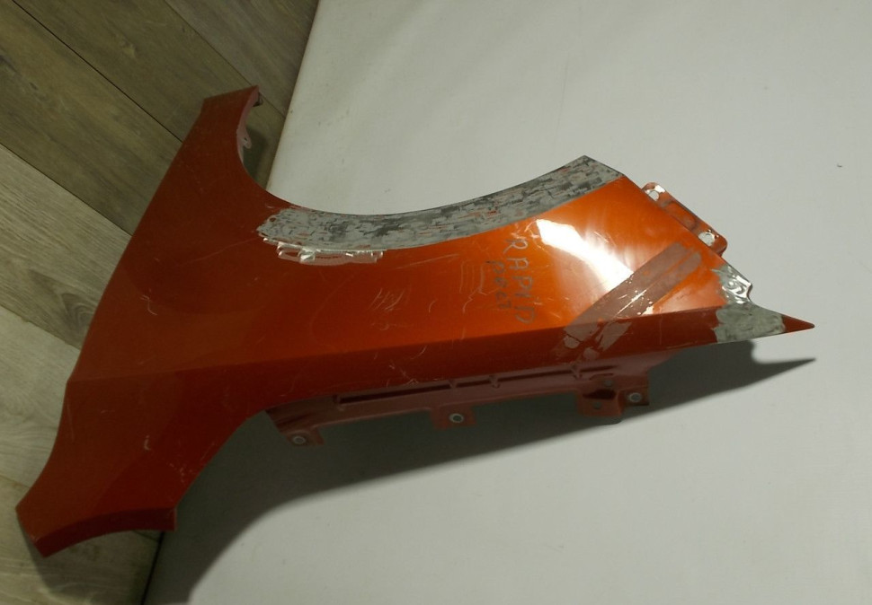 Крыло переднее левое бу Skoda Rapid рестайлинг OEM 5J5821021C