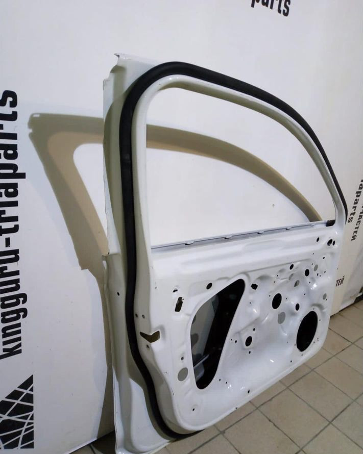 Дверь передняя левая Volkswagen Passat B8 2014> oem 3G0831055AE (скл-3) Дверь передняя левая Volkswagen Passat B8 2014> oem 3G0831055AE (скл-3)