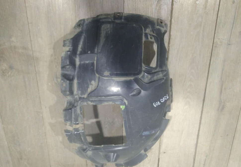 Подкрылок передний левый бу BMW 1 F20 OEM 51717260709