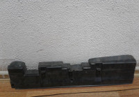 Дефлектор радиатора Cadillac Escalade oem 617058453