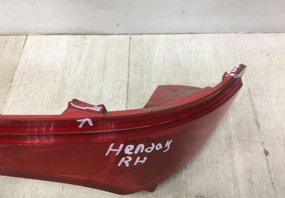 Противотуманный фонарь правый Hyundai Solaris 1 рестайлинг 2014-2017 oem 924064L700 Противотуманный фонарь правый Hyundai Solaris 1 рестайлинг 2014-2017 oem 924064L700