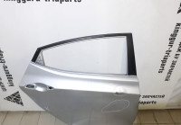 Дверь задняя правая Hyundai Elantra 5 MD 11-16 oem 770043X001 (скл-3)