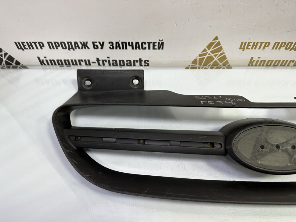 Решетка радиатора Hyundai Getz 1 рестайлинг 2005 OEM 863611C410 Решетка радиатора Hyundai Getz 1 рестайлинг 2005 OEM 863611C410