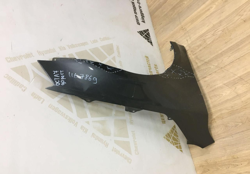 Крыло переднее правое Skoda Octavia A7 OEM 5E0821106A