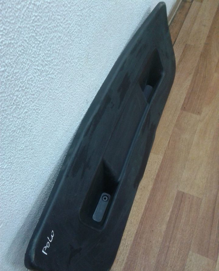 Обивка крышки багажника Volskwagen Polo Седан oem 6ru867605 (скл-3) Обивка крышки багажника Volskwagen Polo Седан oem 6ru867605 (скл-3)