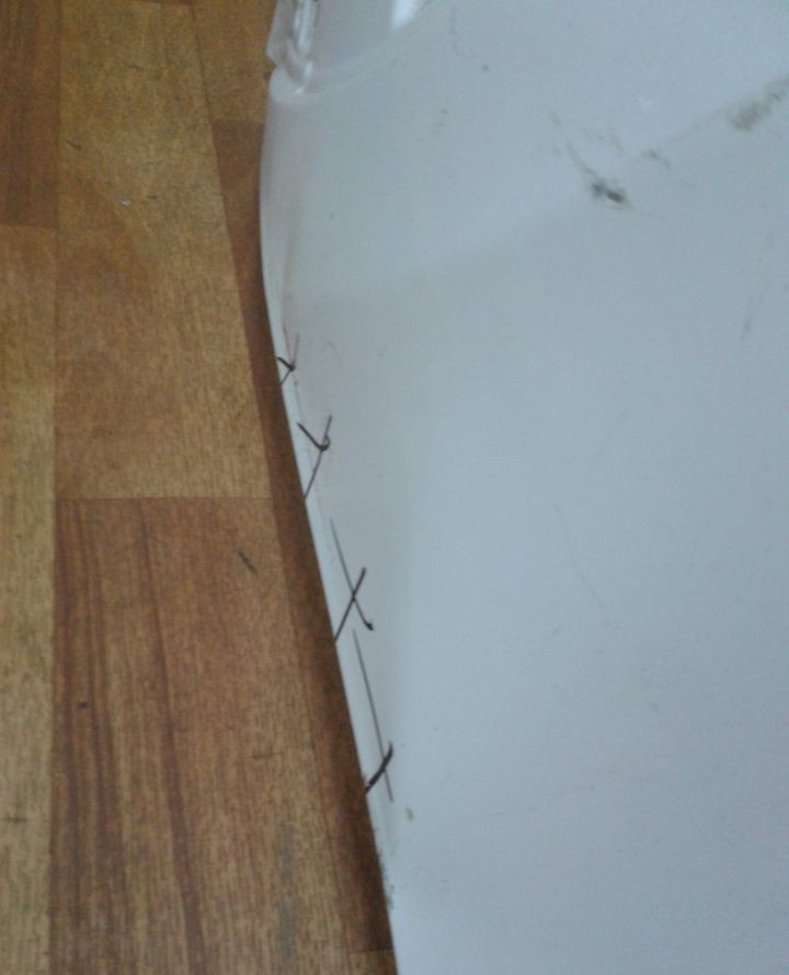 Крыло переднее левое Kia Sportage 3 (вмятина) (Скл-3) Крыло переднее левое Kia Sportage 3 (вмятина) (Скл-3)