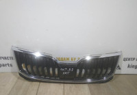 Решетка радиатора бу Skoda Octavia A7 рестайлинг OEM 5E0853653C