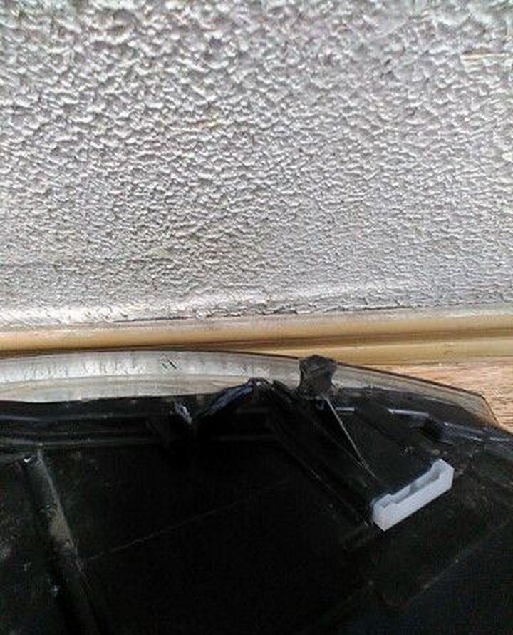 Фара левая Volkswagen Jetta 5 галоген сломано два крепления потертость на стекле oem 1k6941029p