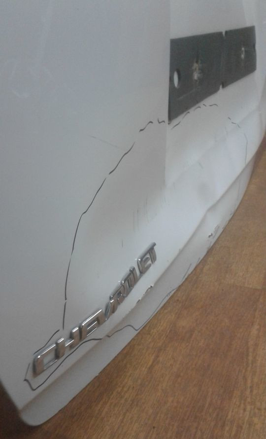 Крышка багажника Chevrolet Captiva c100 / c140 oem 96624542 (вмятины) (скл-3)