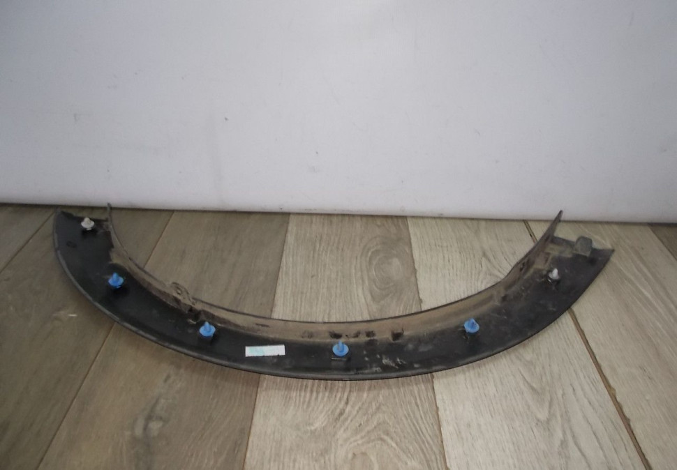 Молдинг крыла передний левый бу Renault Sandero Stepway 2 OEM 638750806R