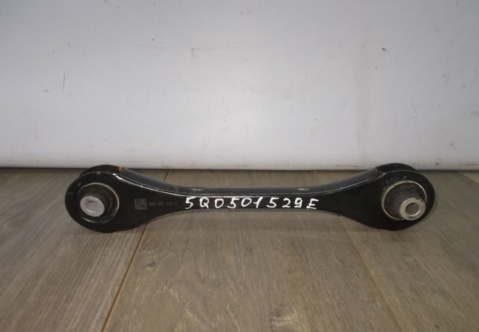 Рычаг задний нижний бу Skoda Octavia A7 OEM 5Q0501529F