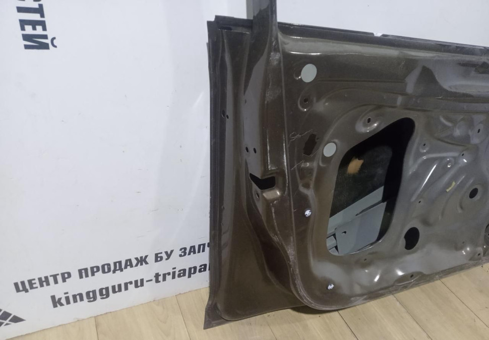 Дверь передняя левая Skoda Rapid OEM 5JA831051B