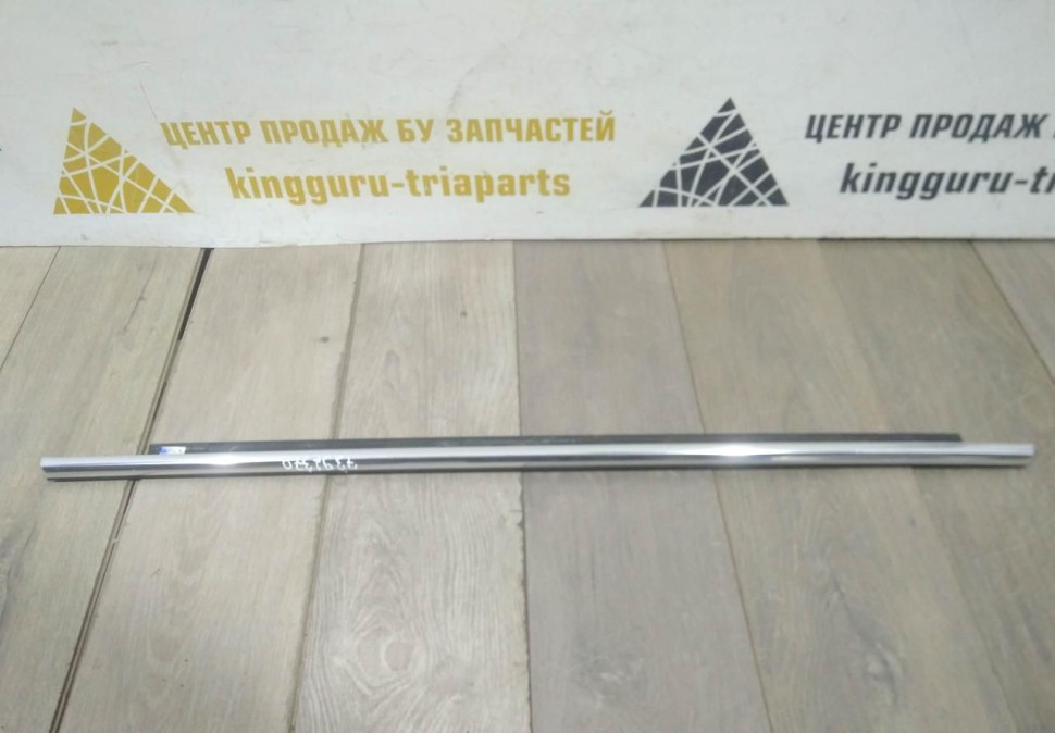Молдинг двери задний правый бу BMW 6 G32 OEM 51357392370