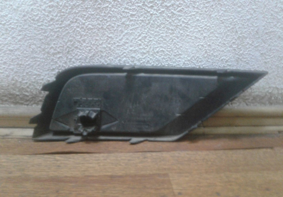Накладка птф левая Volkswagen Tiguan 2 (16>) Oem 5na853665 Накладка птф левая Volkswagen Tiguan 2 (16>) Oem 5na853665