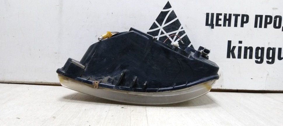 Фара правая Lada Kalina 1 04-13 oem 11180371101010 (Скл-3) Фара правая Lada Kalina 1 04-13 oem 11180371101010 (Скл-3)