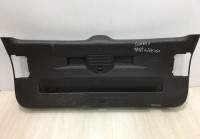 Накладка задней панели багажника Volkswagen Touareg 2 oem 7p6867701a