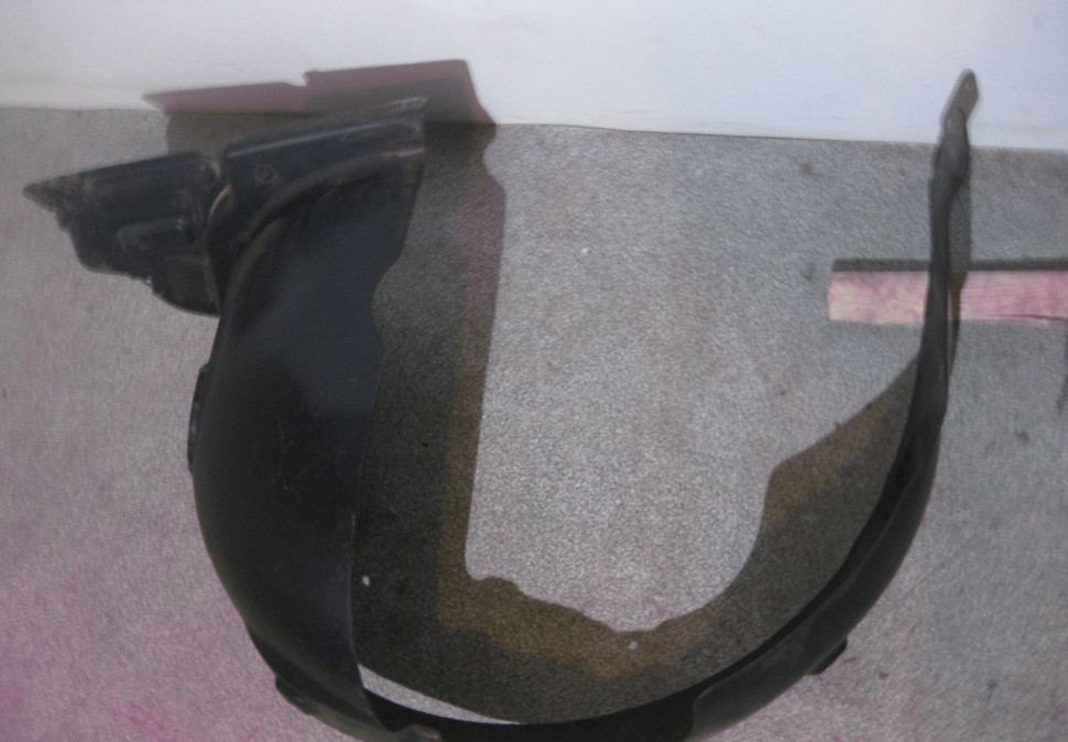 Подкрылок (локер ) передний левый Lada Vesta oem 8450007043 (скл-3)