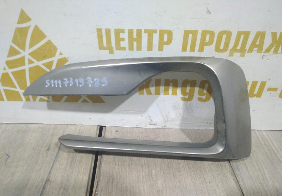 Накладка решетки переднего бампера левая бу BMW X6 F16 OEM 51117319789