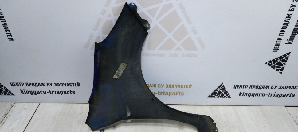 Переднее левое крыло Hyundai I20 08-12 oem 663111J000
