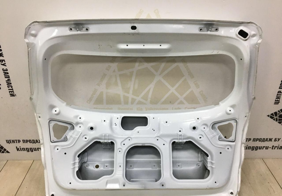 Крышка багажника Hyundai Creta 2016 oem 73700M0000 73700M0001