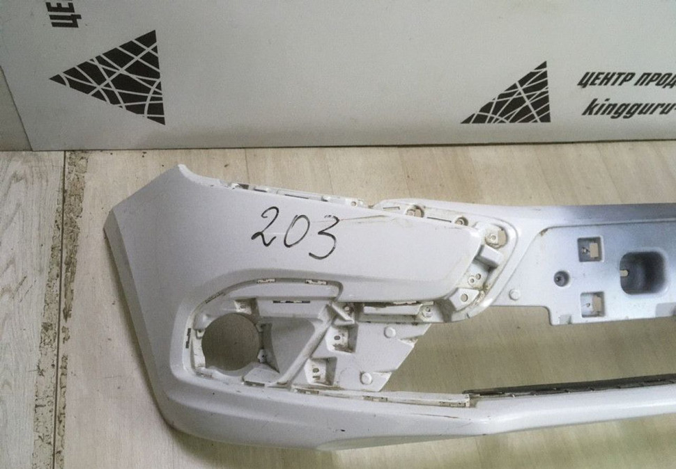 Бампер передний Lada Granta рест 18- oem 8450100957 (скл-3) Бампер передний Lada Granta рест 18- oem 8450100957 (скл-3)