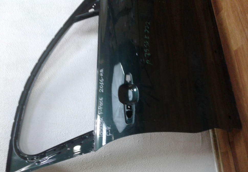 Дверь передняя правая Jaguar F-Pace (16>)