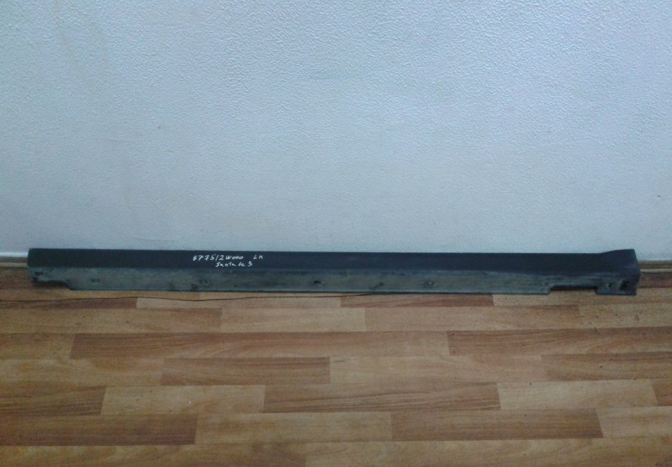 Накладка порога левая Hyundai Santa Fe 3 oem 877512w000