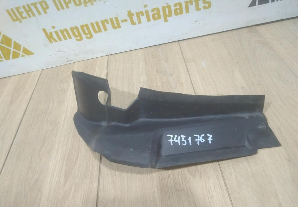 Накладка заднего левого фонаря бу BMW X7 G07 OEM 63217451767