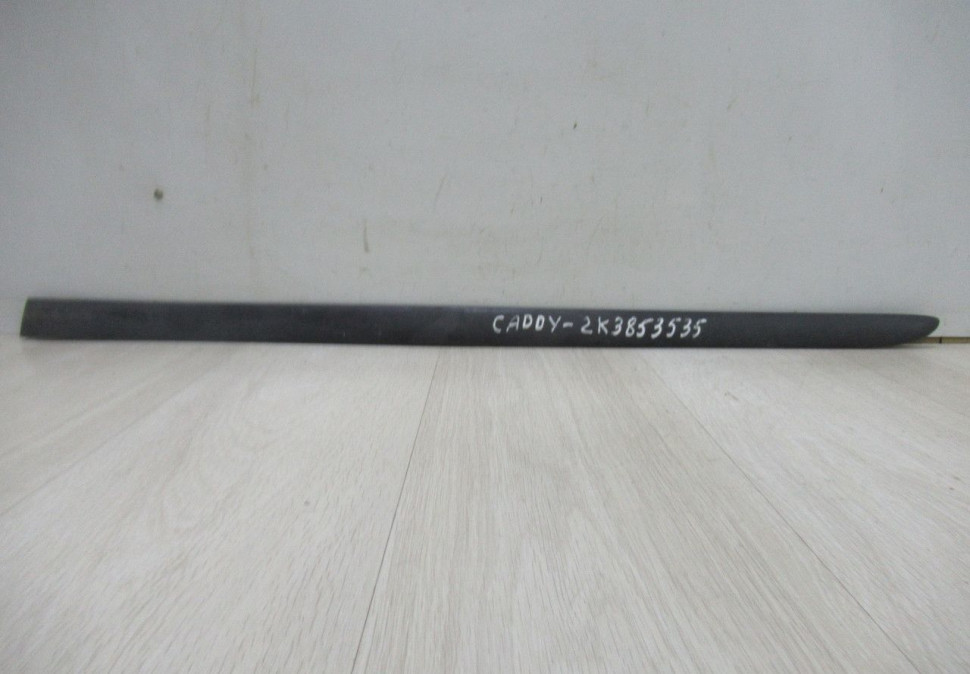 Накладка дверь задний левый Volkswagen Caddy 3 oem 2k3853535