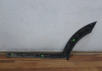 Молдинг двери задний правый Hyundai Tucson 3 oem 87734d7000