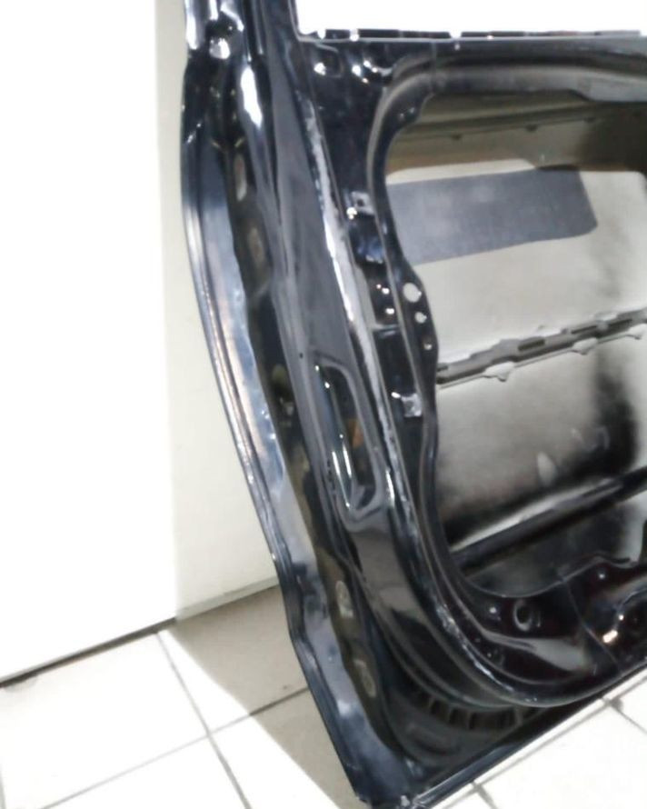 Дверь задняя правая Hyundai Santa Fe 3 12-18 oem 770042W000 (скл-3)