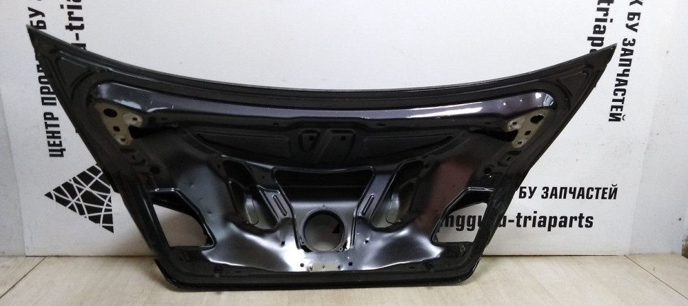 Крышка багажни Volkswagen Passat cc oem 3C8827025C