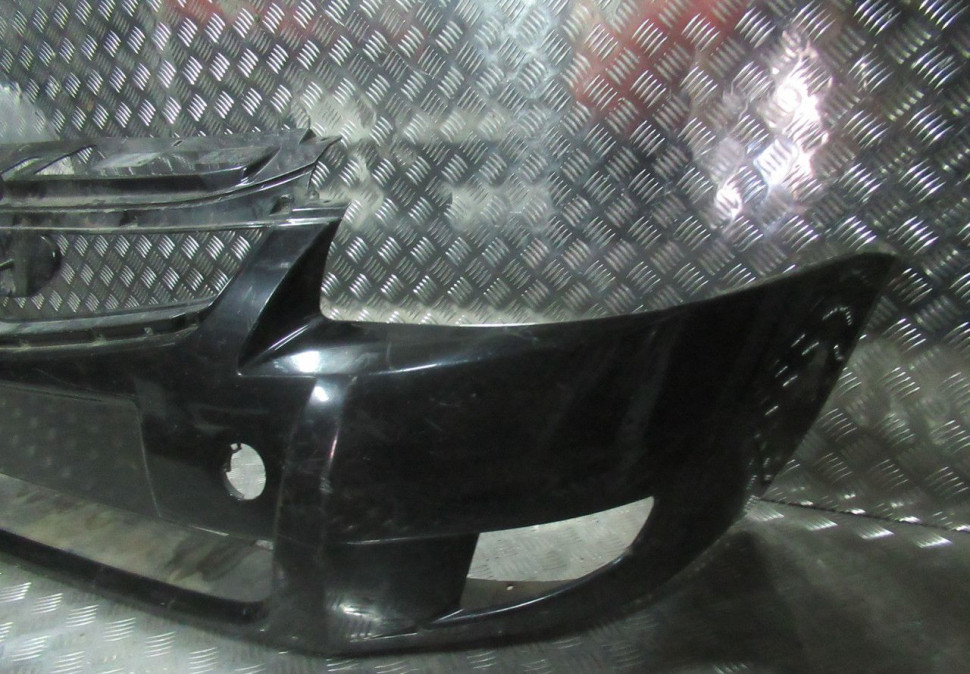 Бампер передний Lada Priora (12>) рестайл  oem  217042803015 (вмятина) (скл-3)