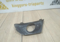 Накладка противотуманной фары левая бу Renault Duster рестайлинг OEM 261A35148R