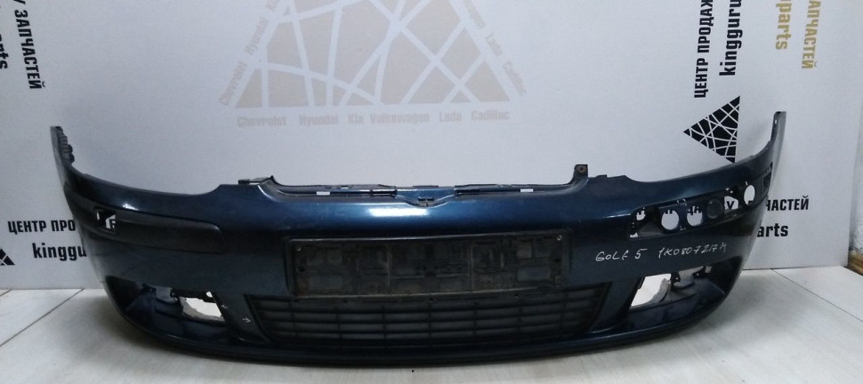 Бампер передний Volkswagen Golf 5 03-09 oem 1K0807217M
