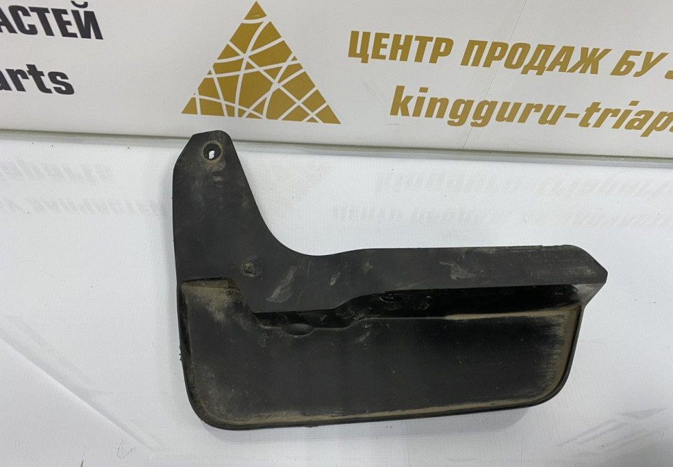 Брызговик задний правый Renault Arkana OEM 767482322R Брызговик задний правый Renault Arkana OEM 767482322R