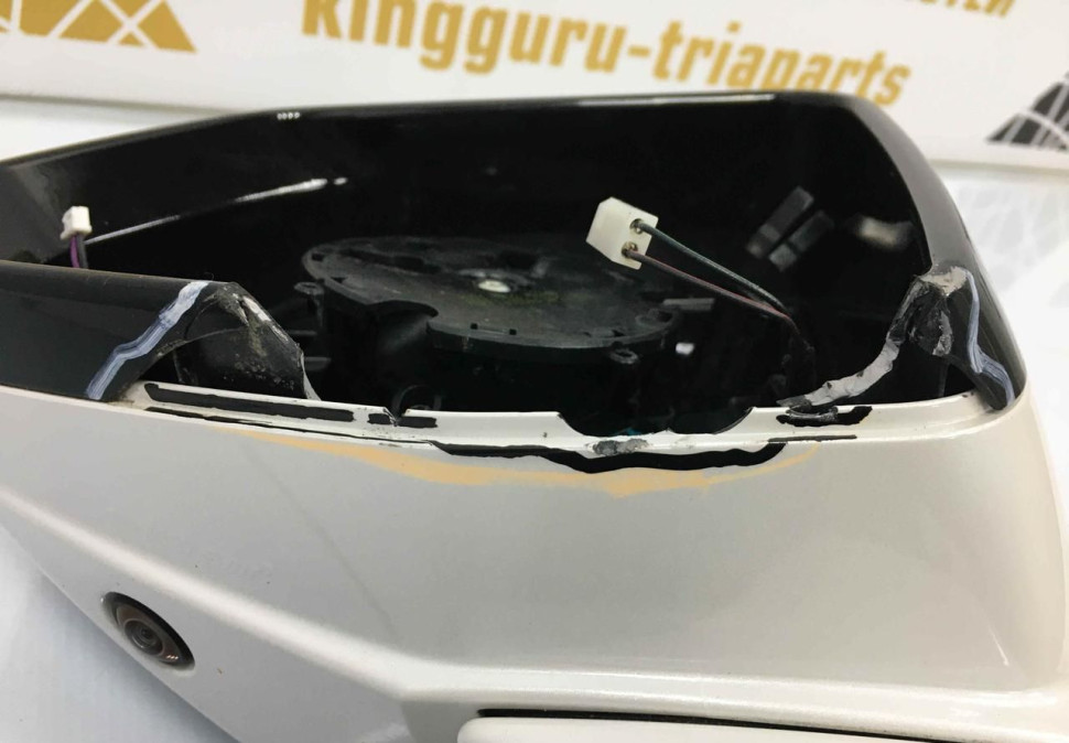 Зеркало левое 16+1 пин Cadillac XT5 OEM 84934930 Зеркало левое 16+1 пин Cadillac XT5 OEM 84934930