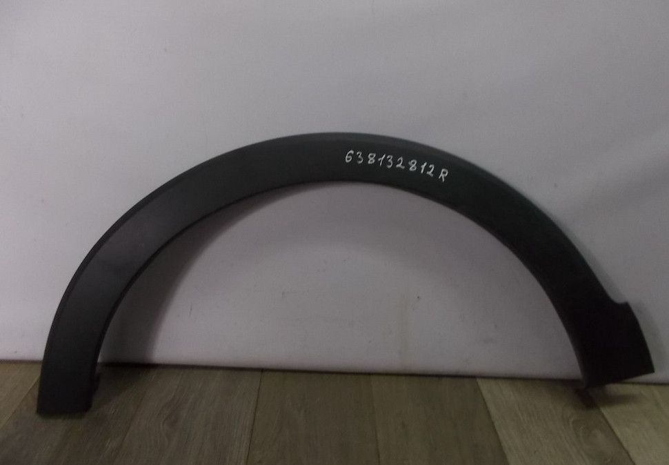 Молдинг крыла передний левый бу Renault Kaptur OEM 638132812R