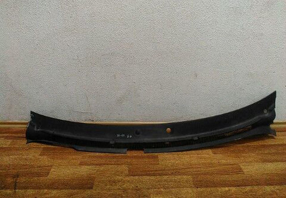 Жабо Volkswagen Transporter T5 (03-15) сломана часть пластика oem 7h0819403