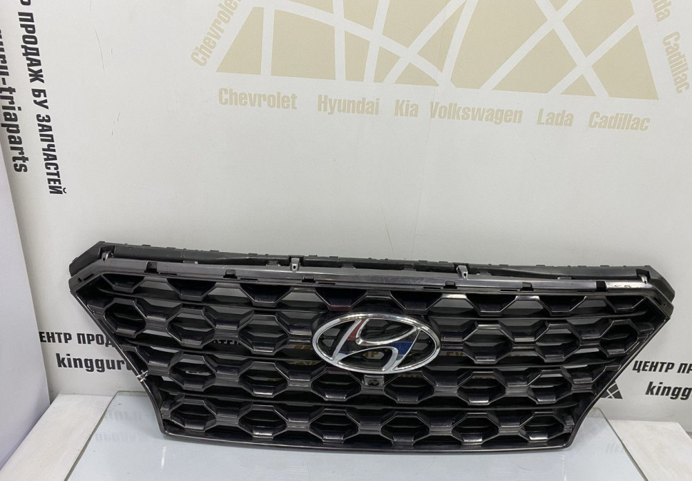 Решетка радиатора Hyundai Santa Fe 4 2018 OEM 86366s1110