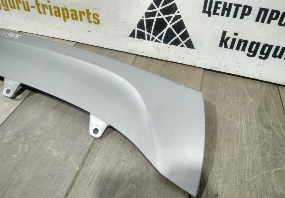 Накладка переднего бампера бу BMW X6 F16 OEM 51117319805