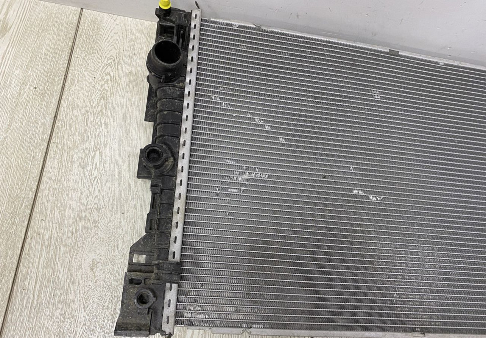 Радиатор охлаждения BMW X3 G01 диз OEM 17119487319