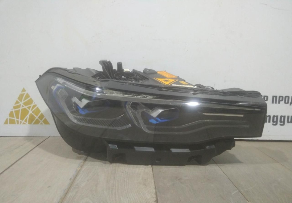 Фара лазерная правая бу BMW X7 G07 OEM 63119852956