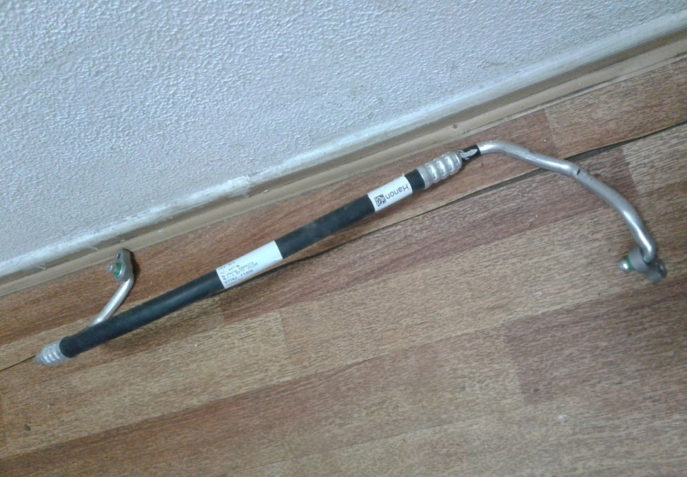 Трубка кондиционера Hyundai Tucson 3 2015 OEM 97762F1200 Трубка кондиционера Hyundai Tucson 3 2015 OEM 97762F1200