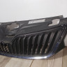 Решетка радиатора бу Skoda Rapid OEM 5JA853668