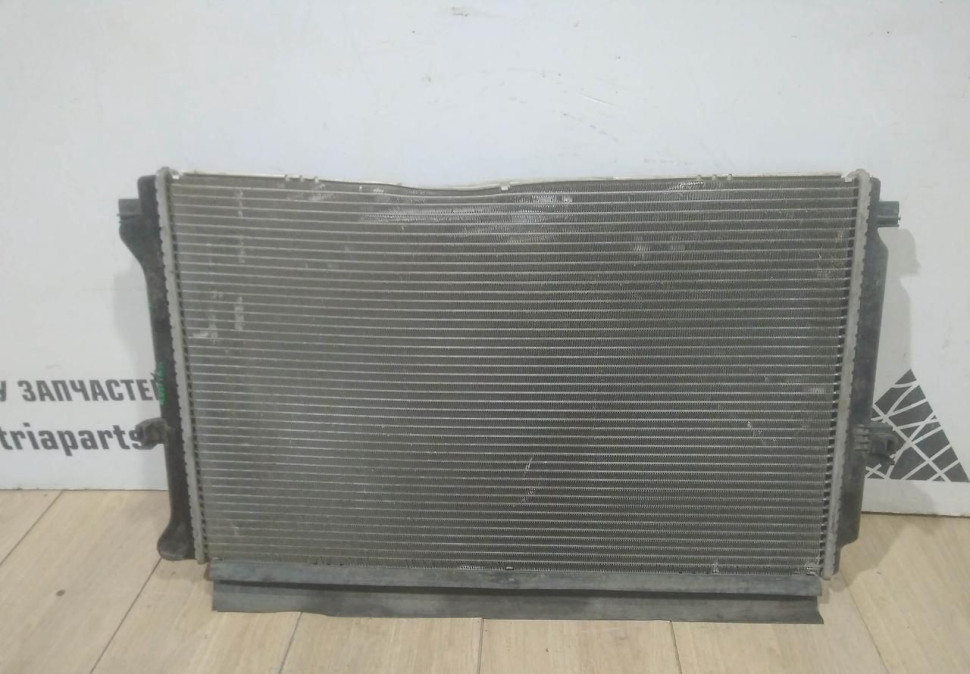 Радиатор охлаждения бу Skoda Octavia (1,4) OEM 5Q0121251GD Радиатор охлаждения бу Skoda Octavia (1,4) OEM 5Q0121251GD